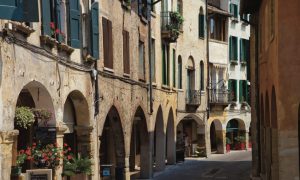 Via Browning is the main street in Asolo