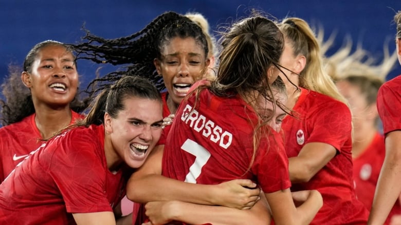 ‘We’re so ecstatic’: Family of B.C. soccer star Julia Grosso reacts to her gold medal-winning penalty kick