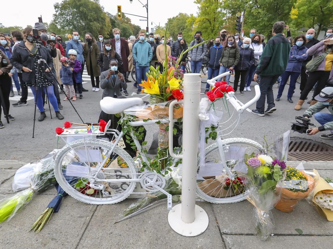 Montreal cyclist killed by truck honoured with ghost bike ceremony