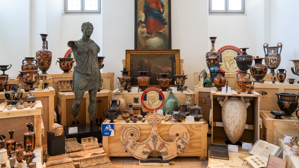 U.S. returns US$80M worth of stolen artifacts to Italy