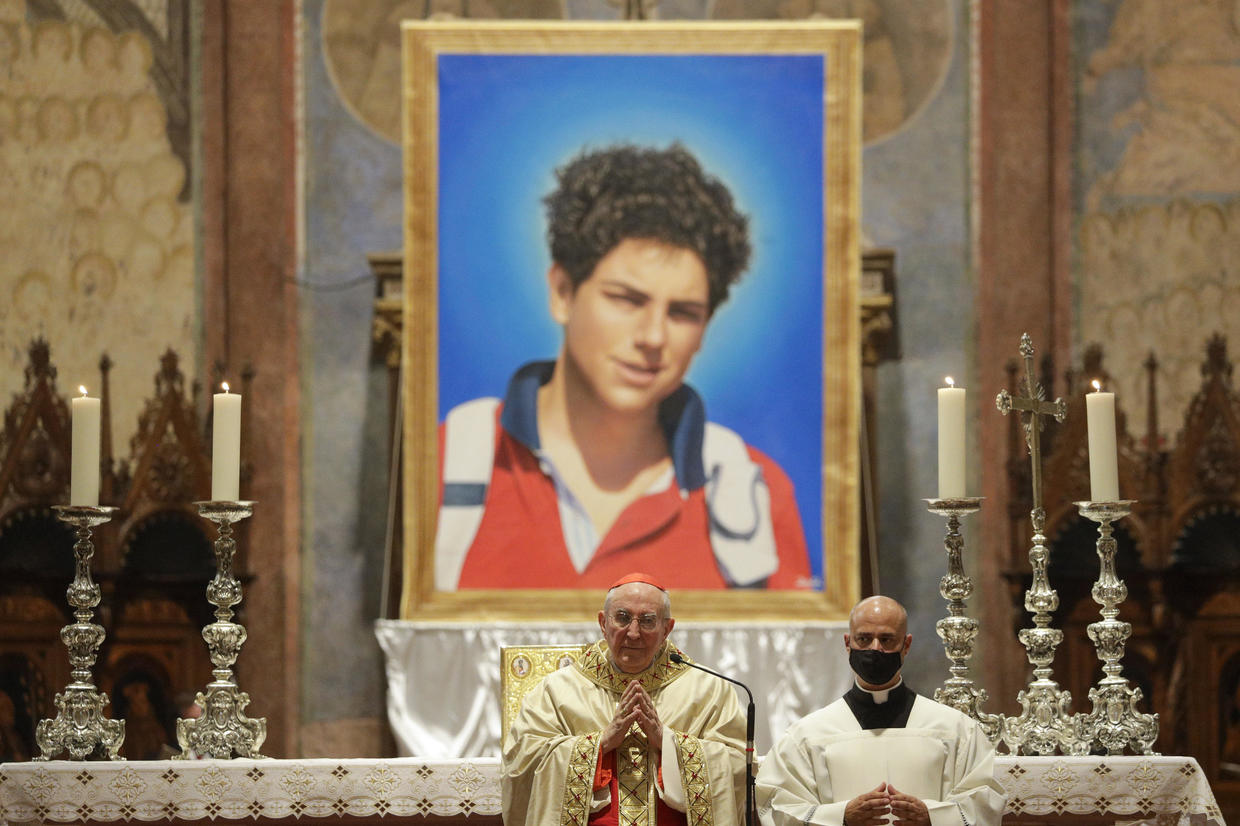 Italian teenager to become first millennial Catholic saint